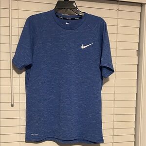 Nike Men's Heathered light Blue Short Sleeve Tee